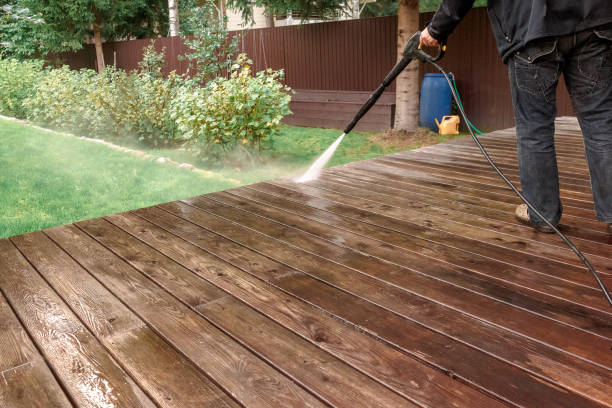 Best Sign and Awning Cleaning  in Howard City, MI